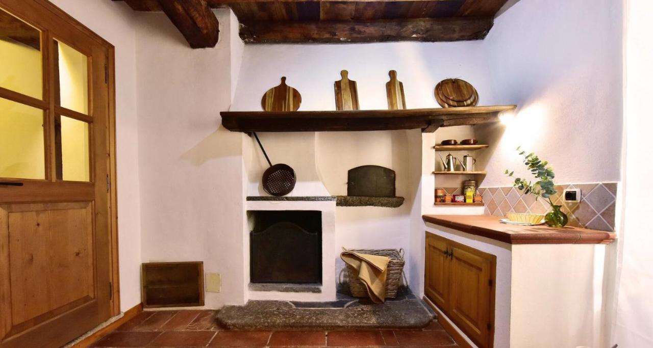 Rustico Ed Elegante Molina 3 By Holiday Solutions Orsenigo Buitenkant foto